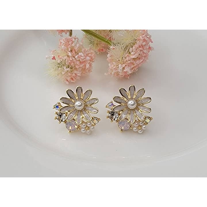 BETTYOH INC - Wholesale Stud/Post Earrings - Post Earrings
