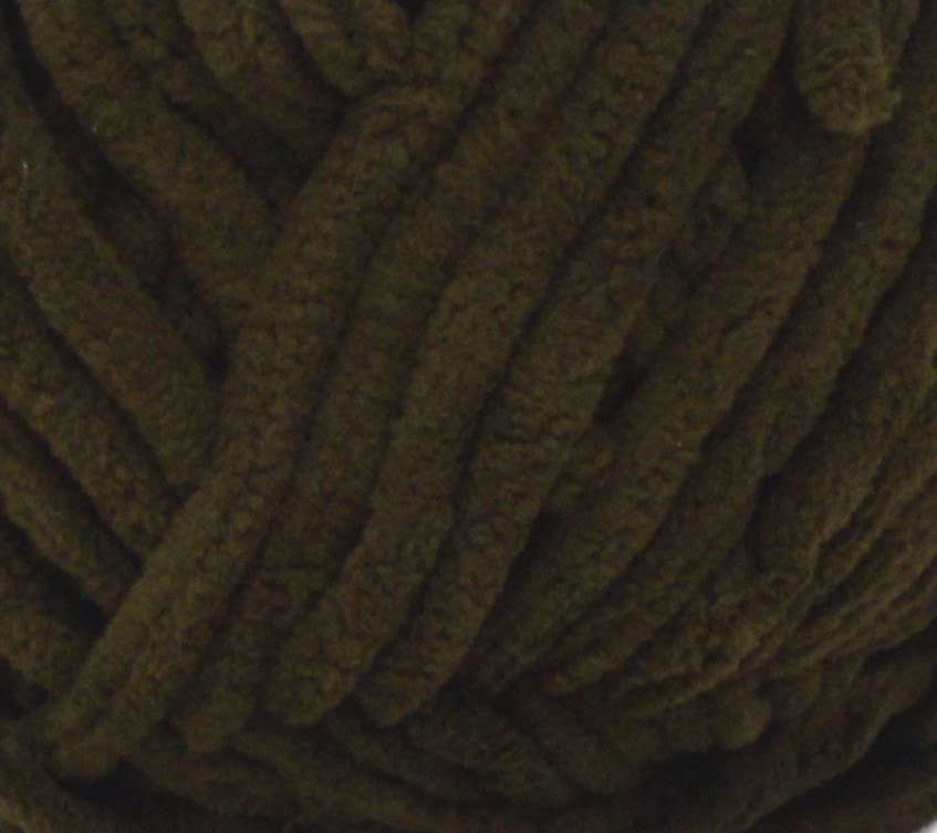 Creative World of Crafts - Wholesale Yarn - Hello Love Blanket Plush Yarn 100g27