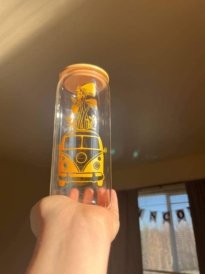 24 Ounce Beer Can Glass Tumbler for wholesale by Retro Daisy Designs