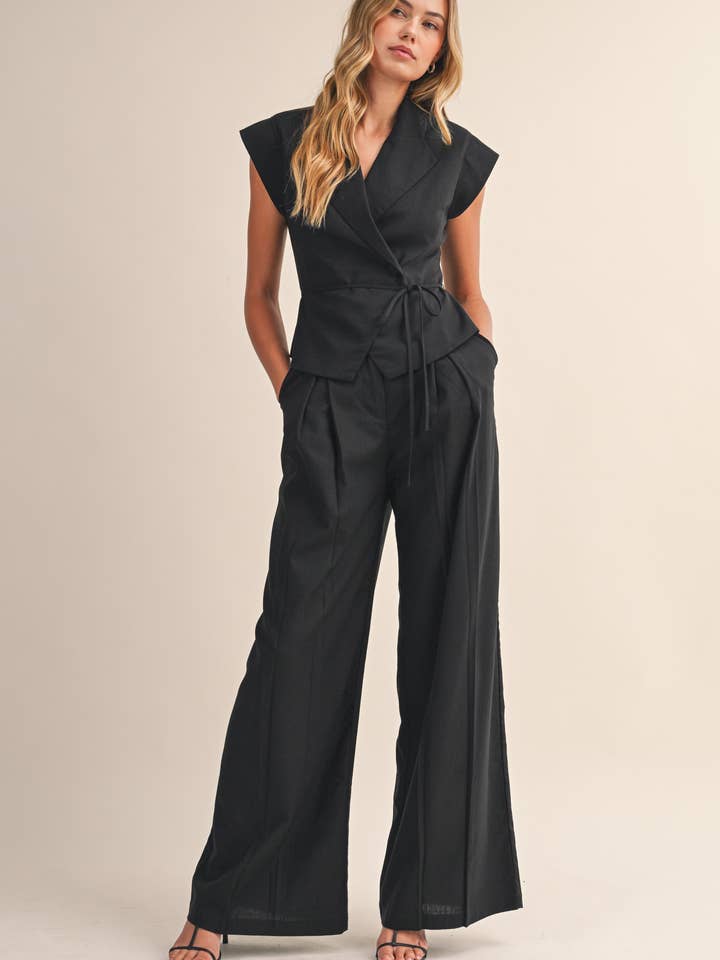 IST6239 SLEEVELESS TOP AND LONG PANTS SET for wholesale by Klesis