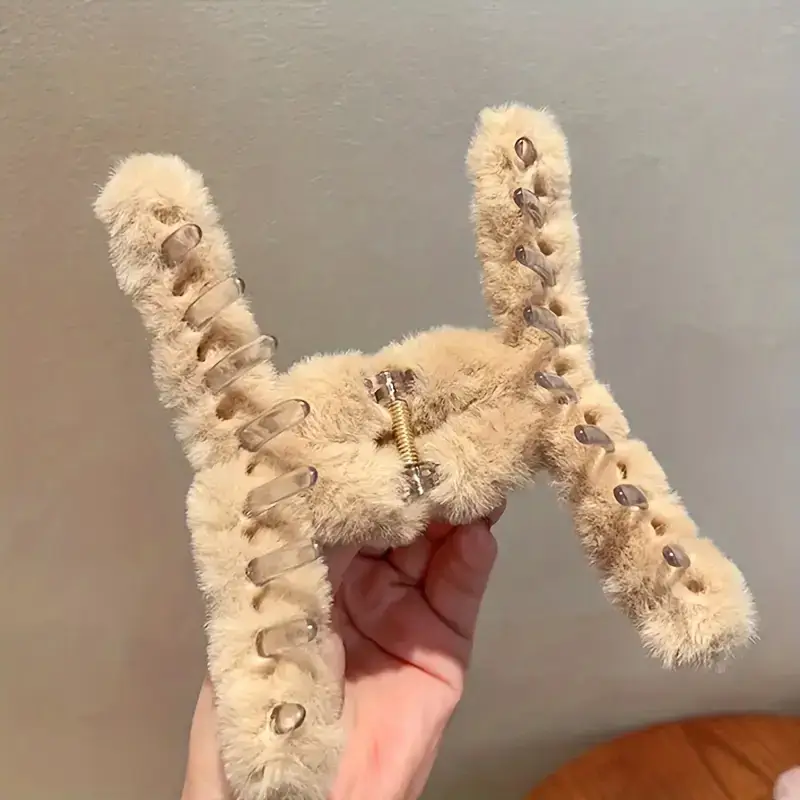 Kids4trendy - Wholesale Hair Clip - Women's - Velvet hair clip for women3