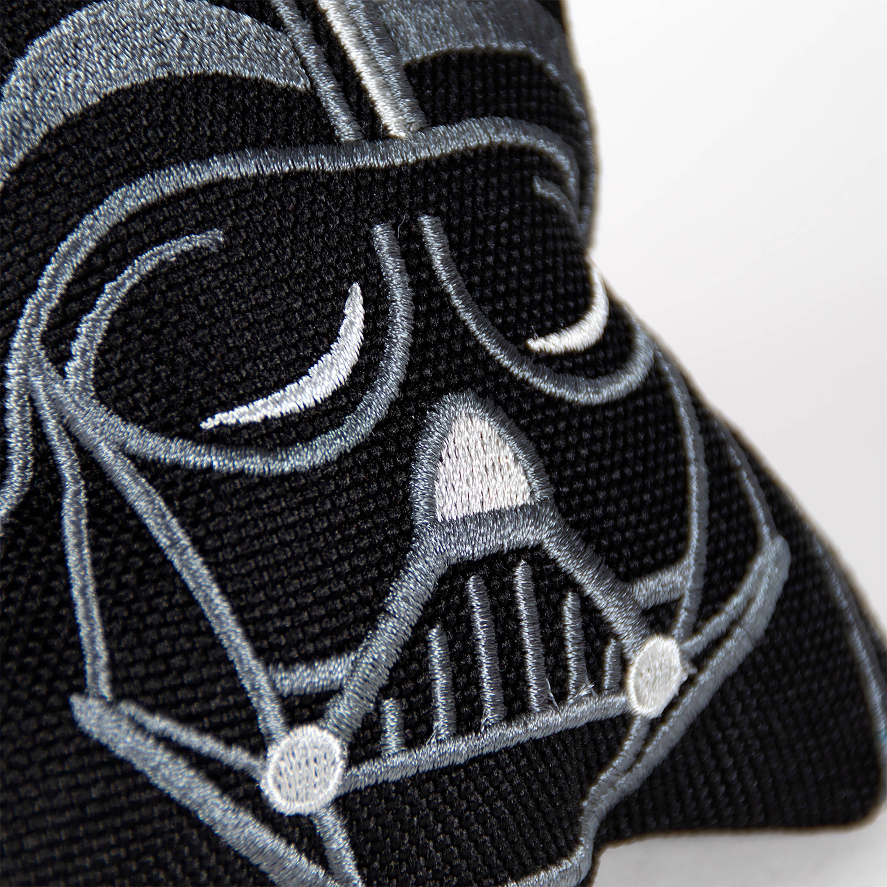 IGSM LTD – wholesale Pet chew toy – Dog – Star Wars Darth Vader Teether Dog Toy 1