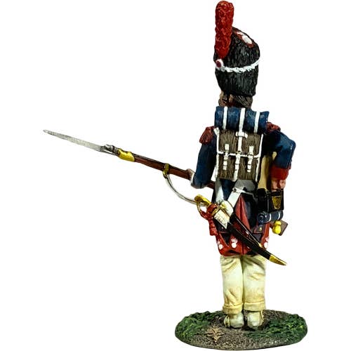 W.Britain Model Figures – wholesale Decorative figurine – 36191 - French Imperial Guard Reaching for Cartridge1