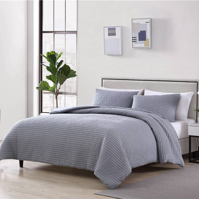 The Nesting Company - Wholesale Bedding Set - Palm 3 Piece Comforter Set3