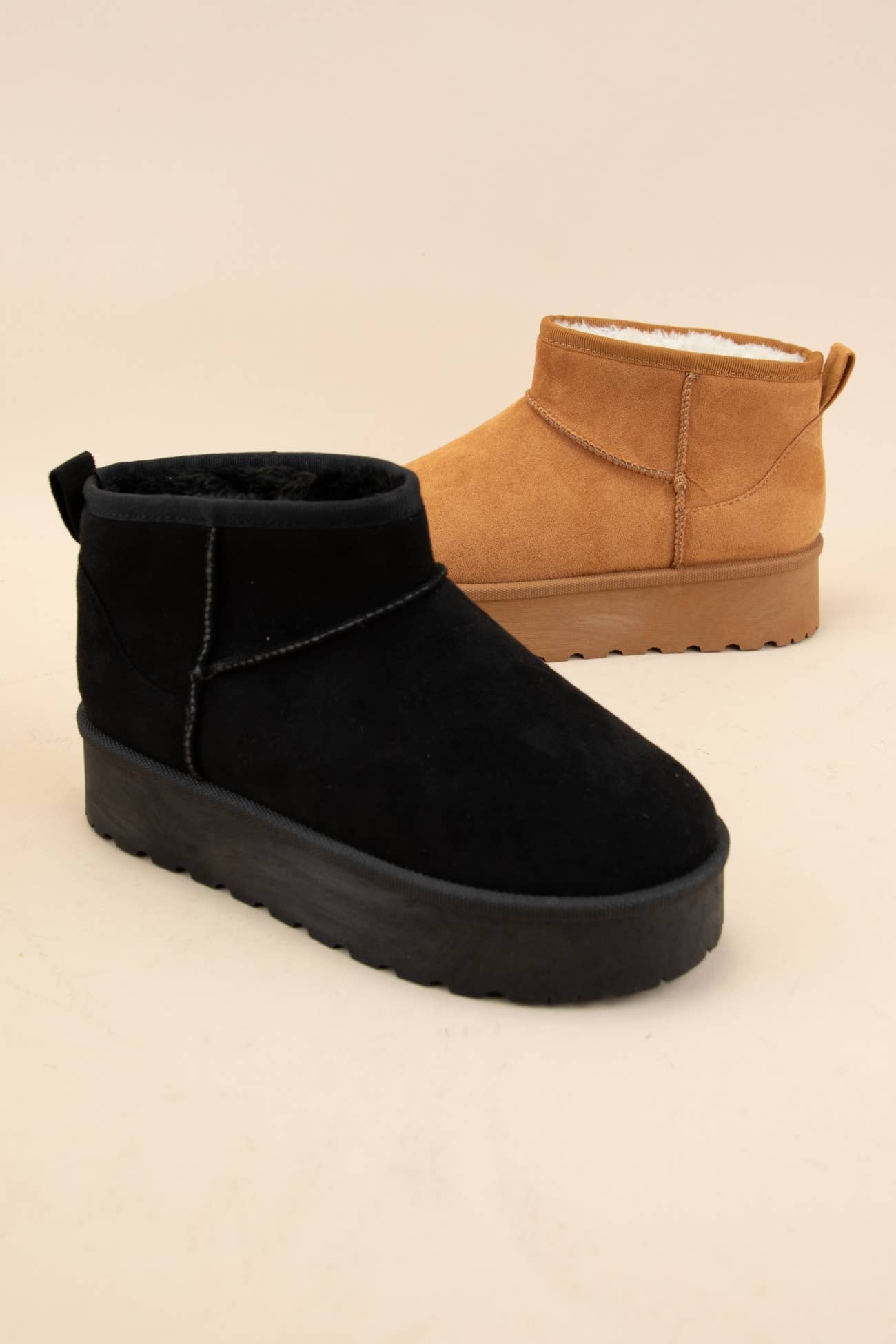 CCOCCI - Wholesale Booties - Women's - DORAH-2 PLATFORM COZY SHERPA FUR-LINED ANKLE BOOTS5