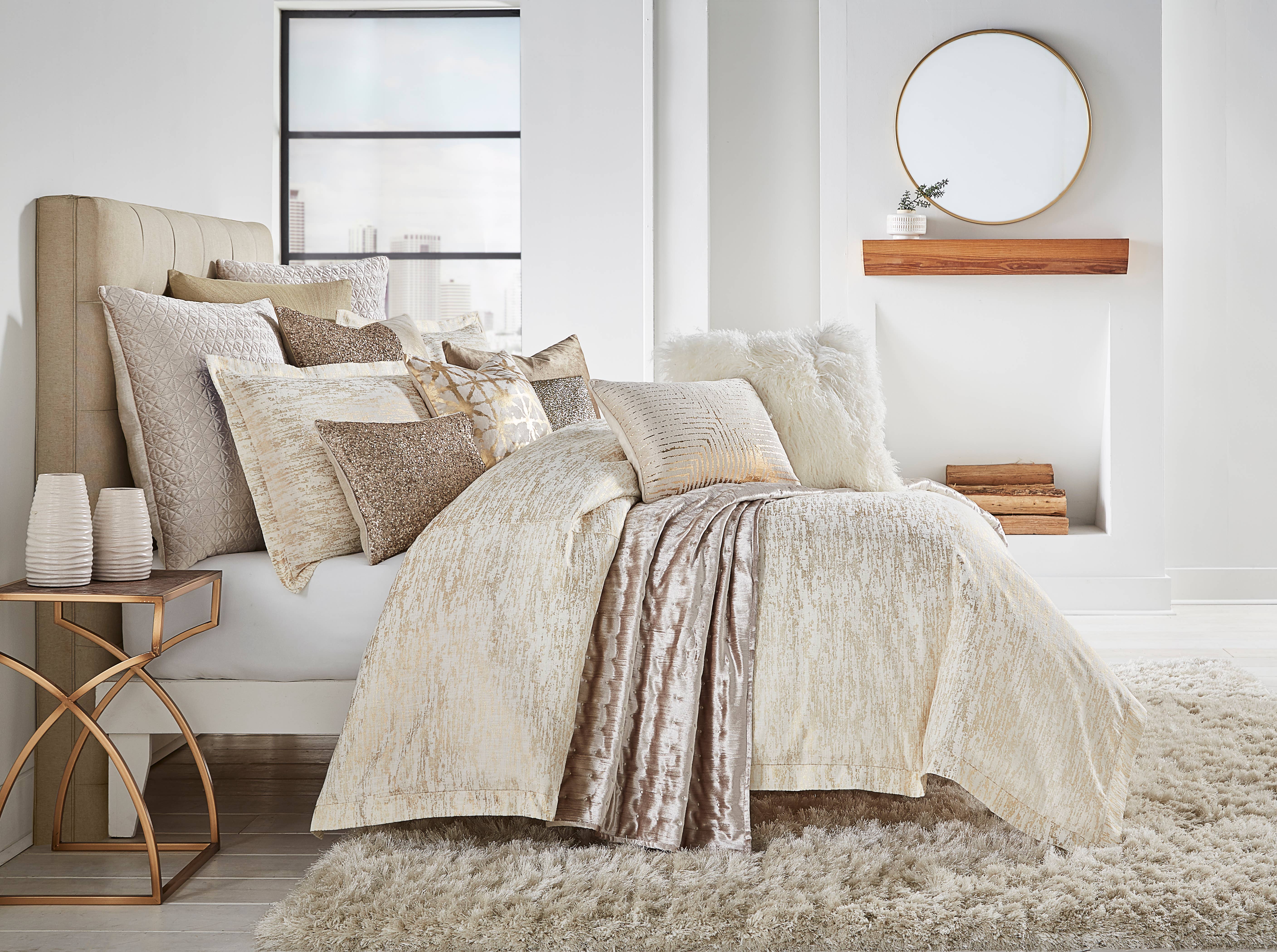 Cloud 9 Design - Wholesale Duvet Cover - Lana Ivory Gold Duvet Set