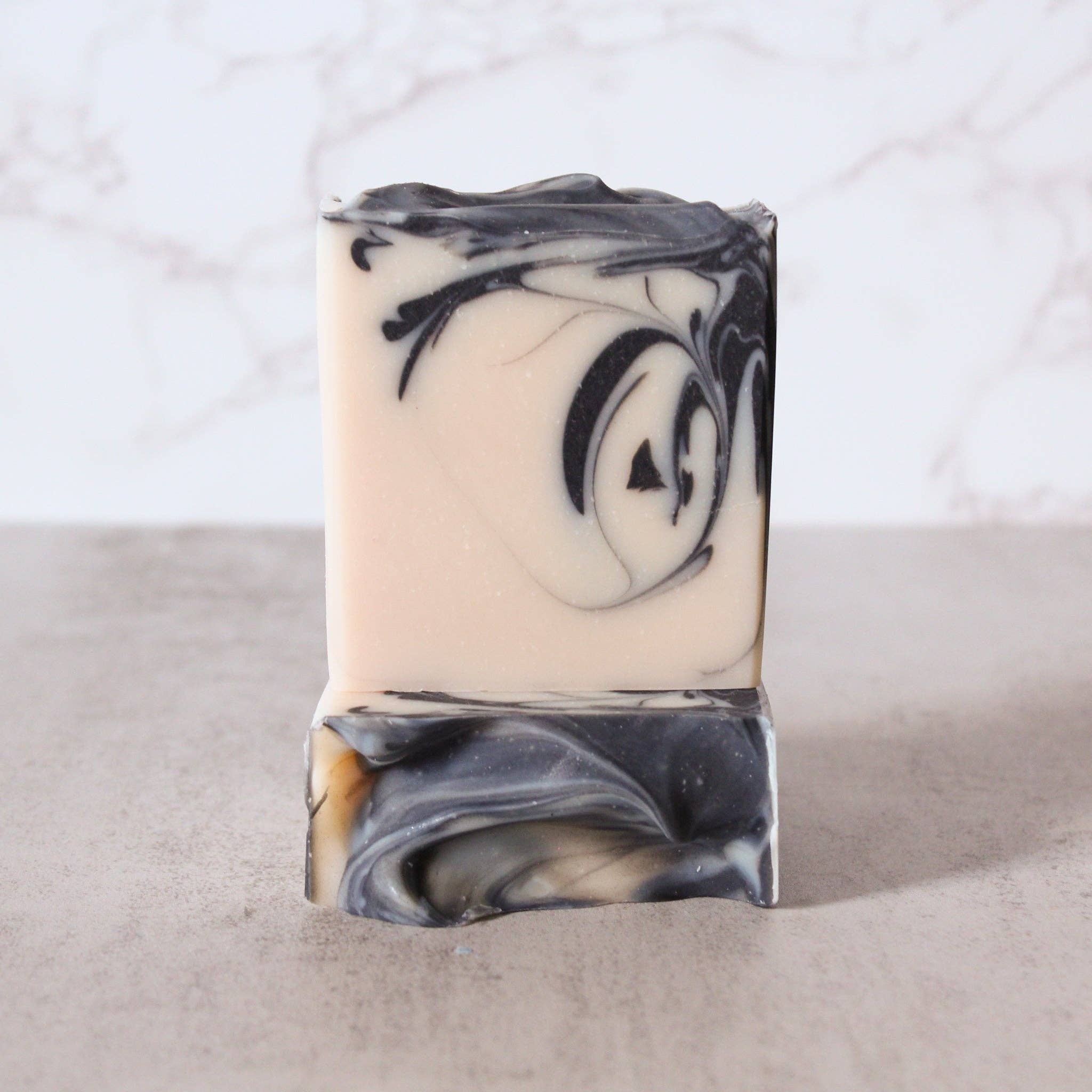 Himua Ni - Wholesale Bar Soap - Dark Lavender & Oak | Handcrafted Goat Milk Soap