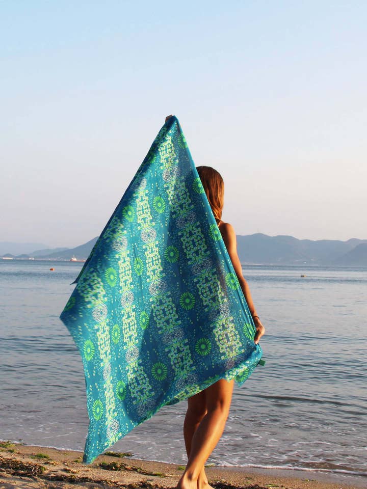 Organic Cotton Scarf Ryoko Marine for wholesale by Les Belles Vagabondes