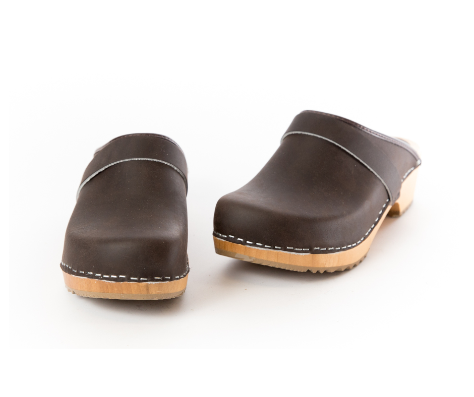 Love of Clogs – Großhandel Clogs – Damen – Greta Clogs | Schwedisches Clog-Design | Mattes Braun7