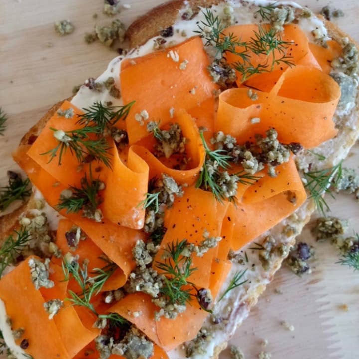 Elemental Superfood - Wholesale Snack Bar - Mulberry Cacao + Spirulina5