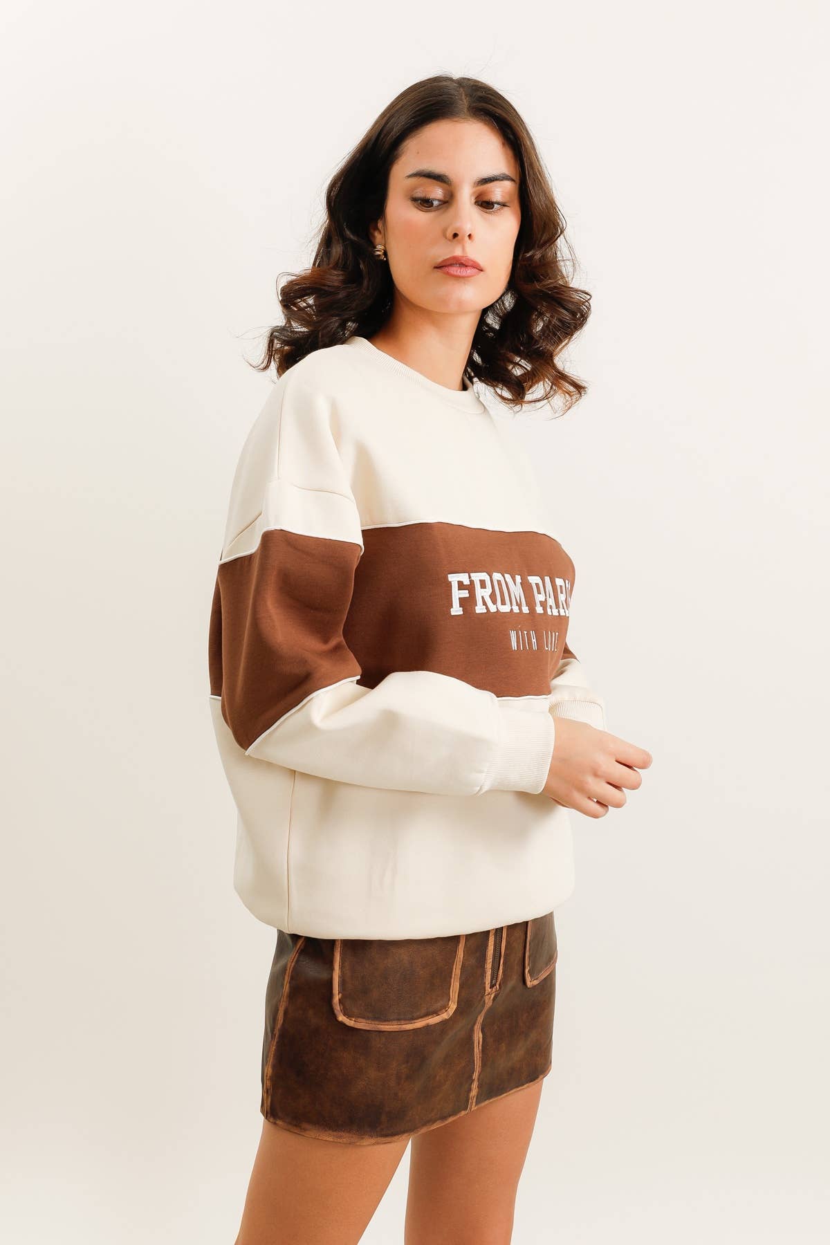 Beige 32110 SWEATSHIRT "FROM PARIS" for wholesale on Faire2