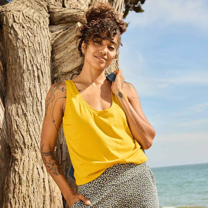 Whisper Tank S26 pour la vente par Toad&Co