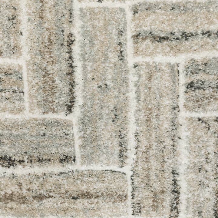 HomeRoots - Wholesale Runner Rug - 2' X 8' Ivory And Beige Geometric Power Loom Runner Rug2