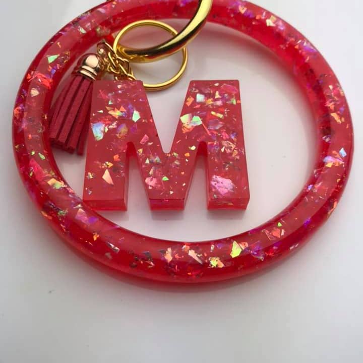 Gnister rød nøglering armbånd armbånd sæt for engroshandel hos Shop Drip Express