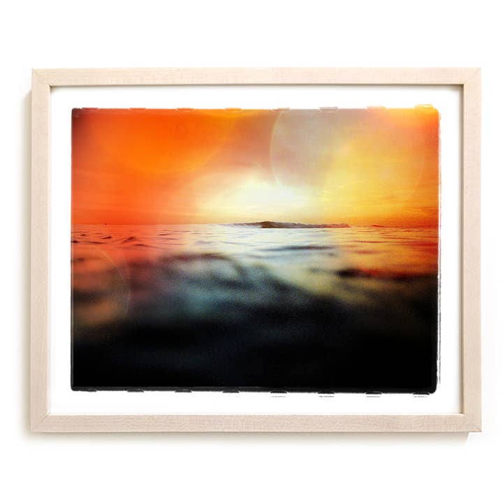 Surf-Fotodruck "Kirche" - Serie "Geborgtes Licht" für den Großhandel von Matthew Allen Art