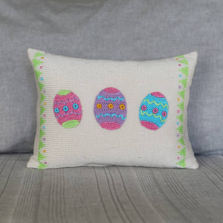 Melange Collection - Wholesale Throw/Decorative Pillow - Easter Egg 8x11" Pillow1