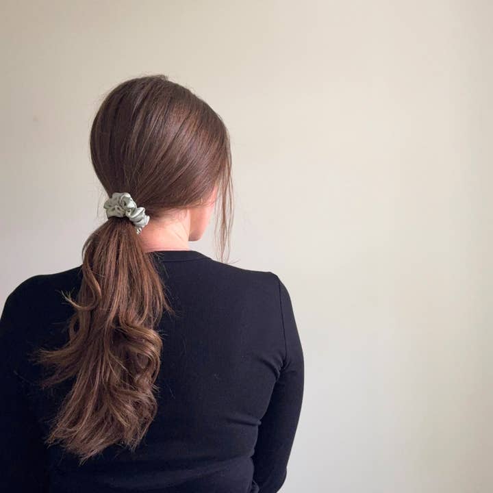 Love Attack - Wholesale Scrunchie - Women's - Small Satin Scrunchie Set - 3pcs11