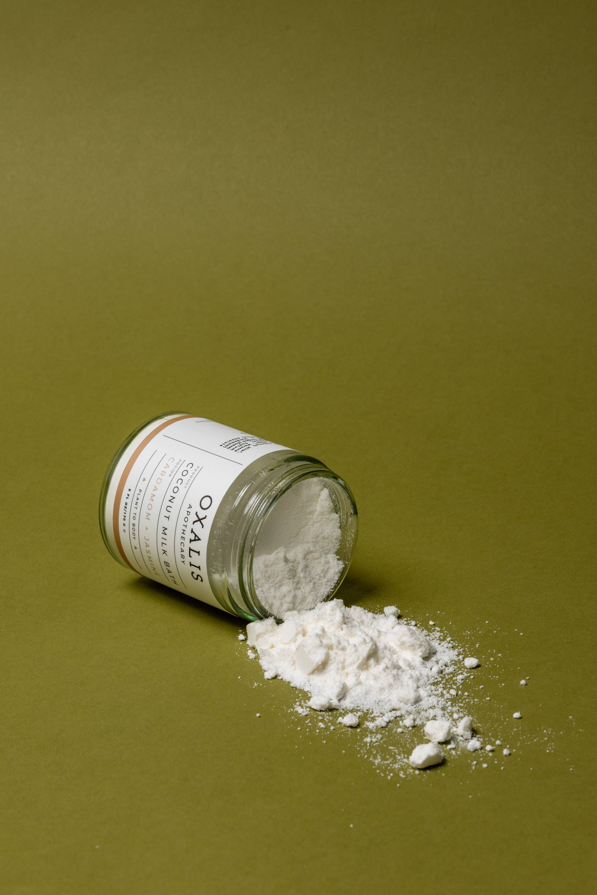 Oxalis Apothecary - Wholesale Bath Soak/Milk - Soothing Coconut Cardamom Jasmine Milk Bath1