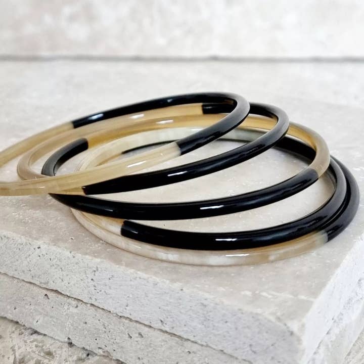 Le Coin Sauvage - Wholesale Bangle Bracelet - Horn Bangle Bracelet - 3 mm - Duo Black