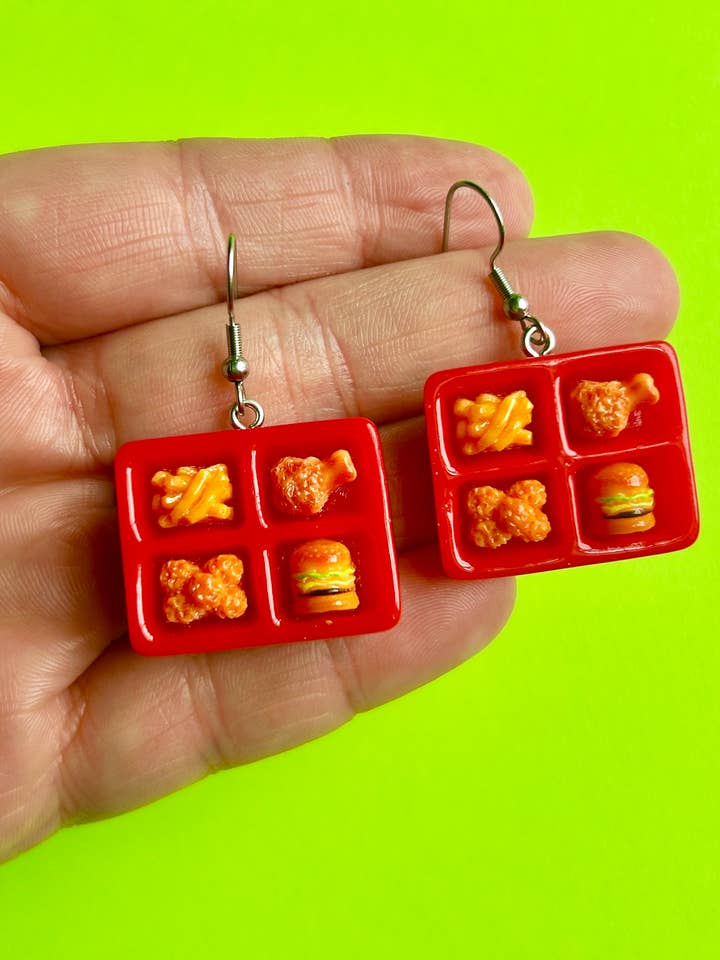 Brincos de Jantar de TV Brincos de Comida Brincos Divertidos Joias de Comida por atacado de Alien Bratz