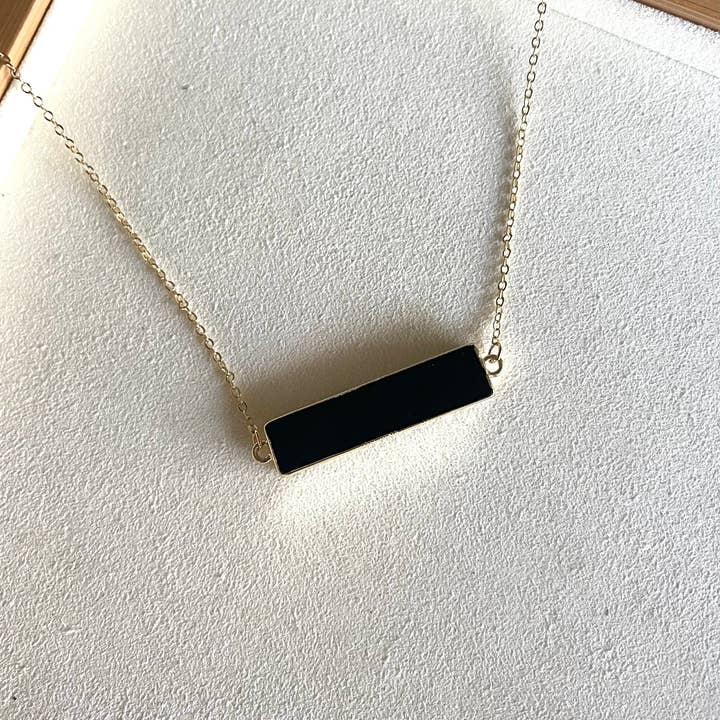 Collana in ossidiana - Oro per la vendita all'ingrosso da parte di Omen Bazaar LLC