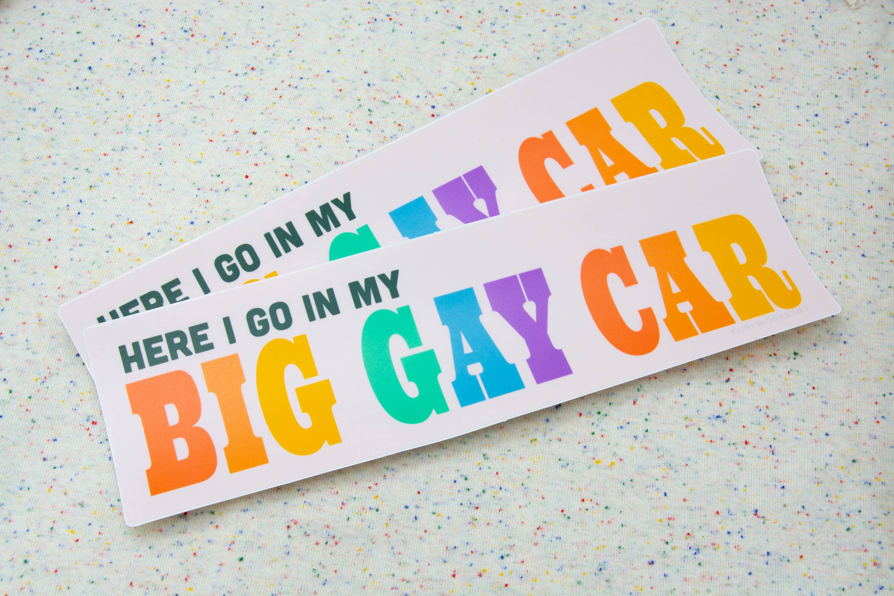 Curlworks - Vente Autocollant - Autocollant pour pare-chocs Here I go in my BIG GAY CAR en vinyle mat de 10 pouces2