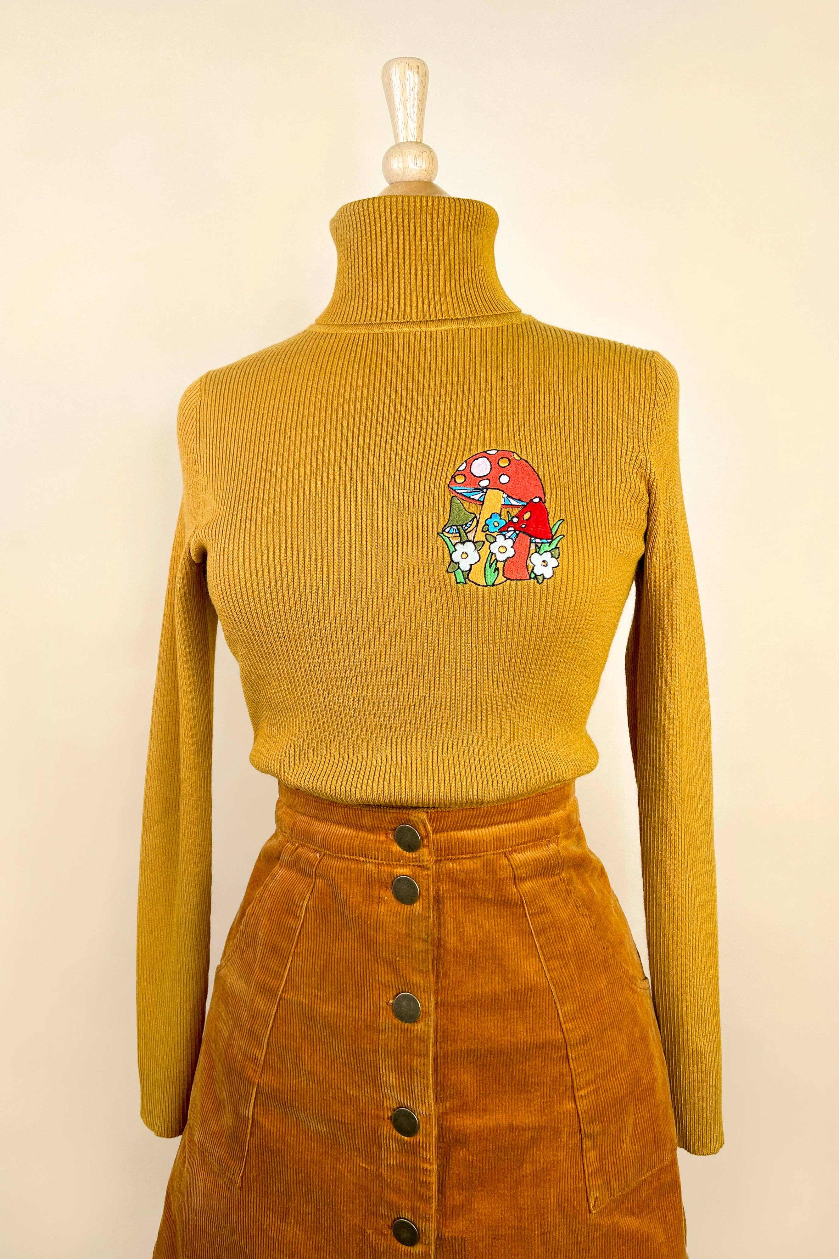 Mischief Made – Pulôver - Mulher por atacado – Camisola Gola Mostarda Gola0