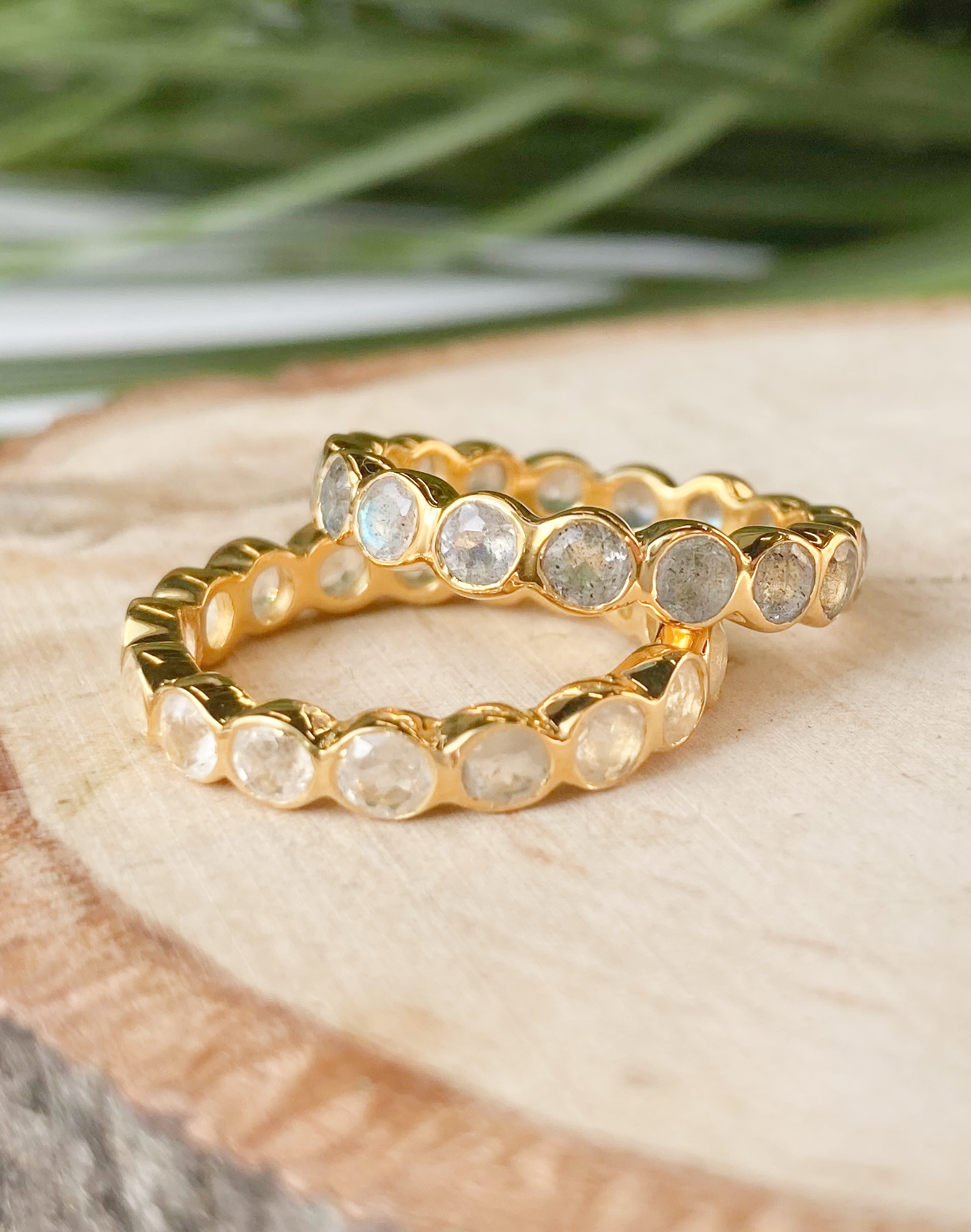 Treisi - Wholesale Multi-Stone Ring - Precious Eternity Band Ring in Gold Vermeil3