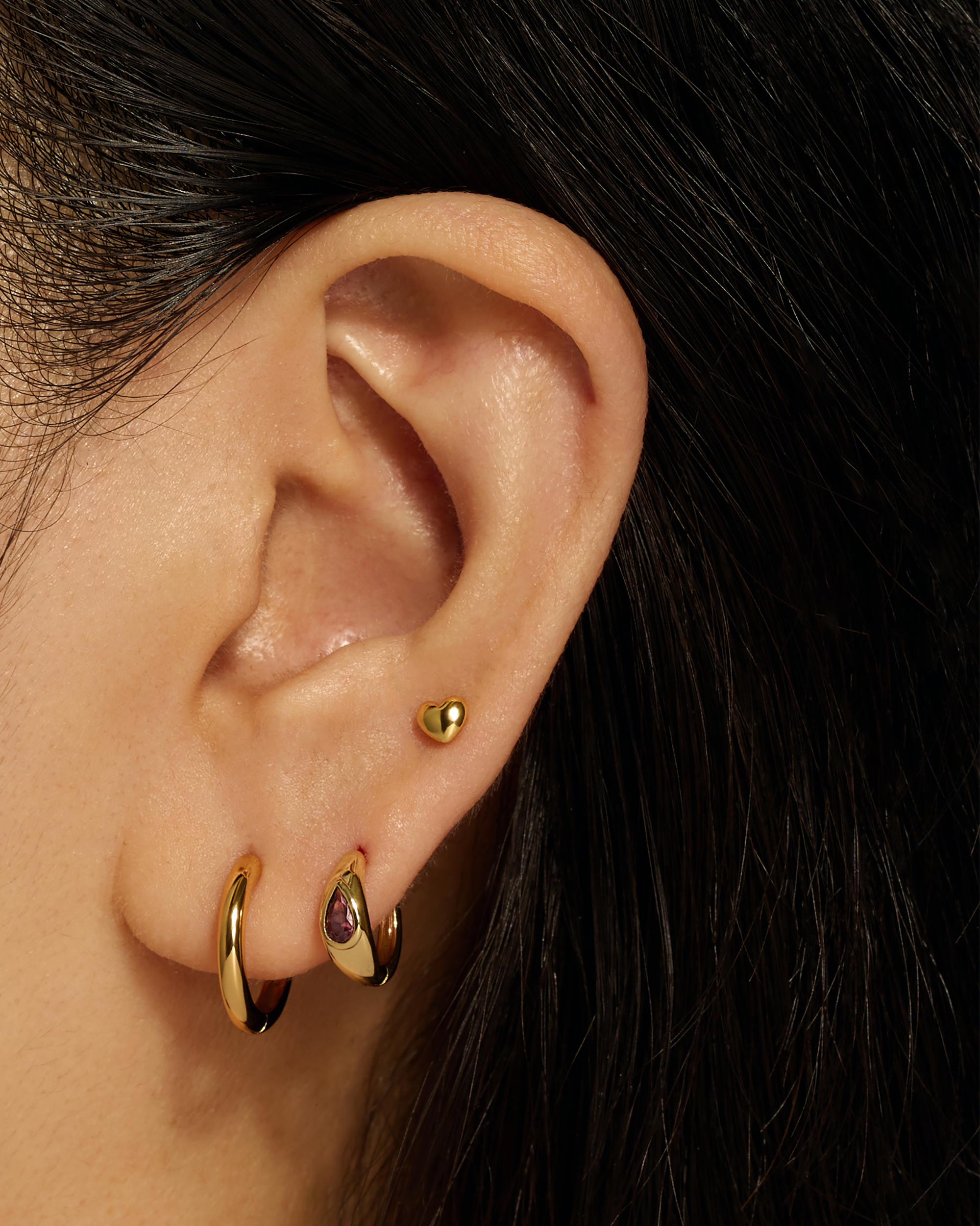 Mod + Jo – wholesale Huggieörhängen – Renee Smooth Huggies1