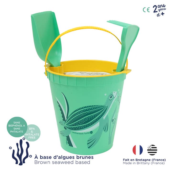 Eco-friendly beach toy made from seaweed - Leatherback Turtle for wholesale by Coq En Pate