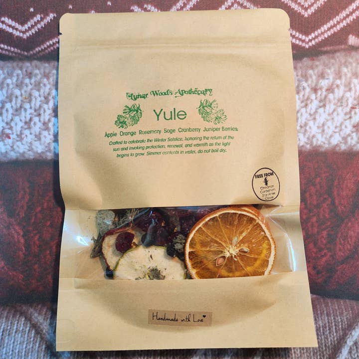 Lunar Woods Apothecary - Wholesale Potpourri - Simmer Pot - Yule1