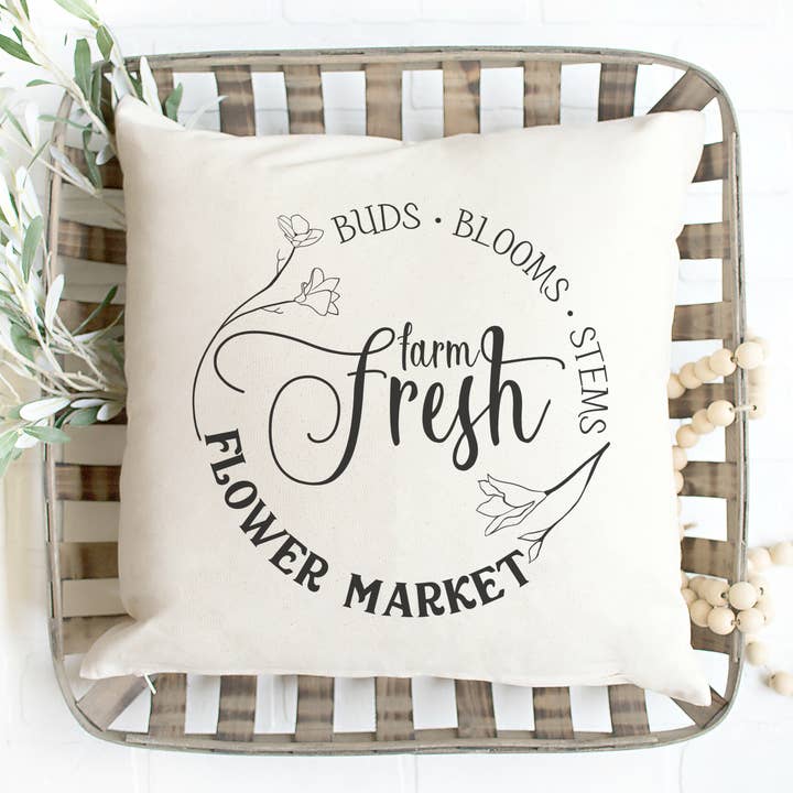 Farm frisk blomst marked kaste pude for engroshandel hos Emma and the Bean