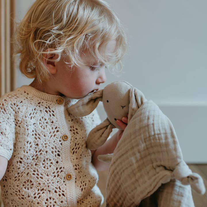 Flowerie - Wholesale Stuffed/Plush Toy - Kids & Baby - Woodrow the Bunny | Cuddle Cloth Lovey2