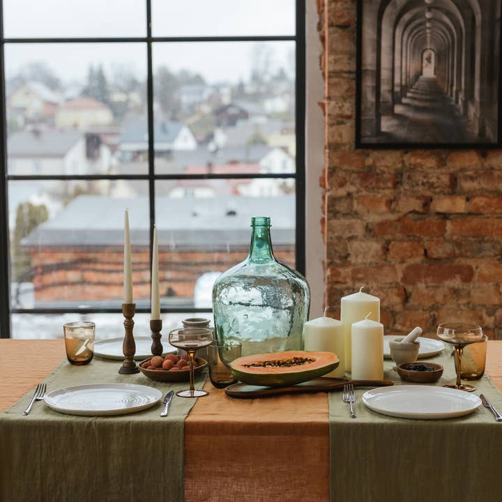 Linen Spells - Vendita all'ingrosso Runner - Runner da tavola in lino verde oliva lavato a pietra5