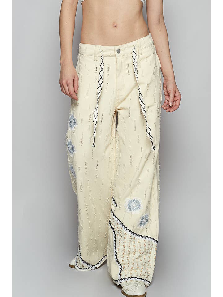 Pol Clothing - Wholesale Jeans - Women's - Floral patches embroidery elastic band casual pant