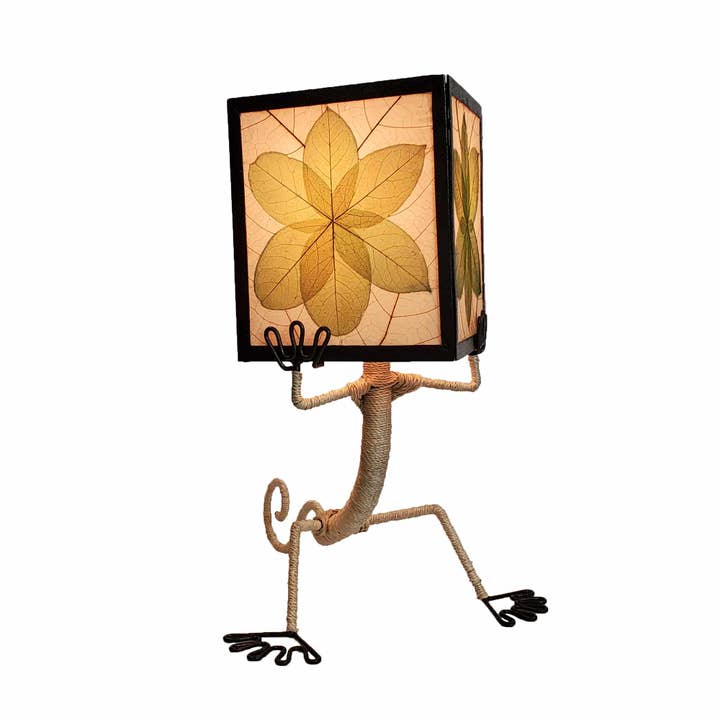Eangee Home Design - Wholesale Accent/Desk Lamp - Enlightened Gecko Table Lamp Green, Cocoa Leaves on Shade2