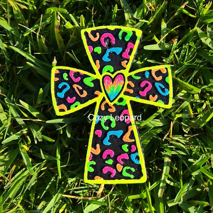 Cozy Leopard Boutique - Wholesale Car Freshener - Women's - Leopard Heart Cross Car Freshie4