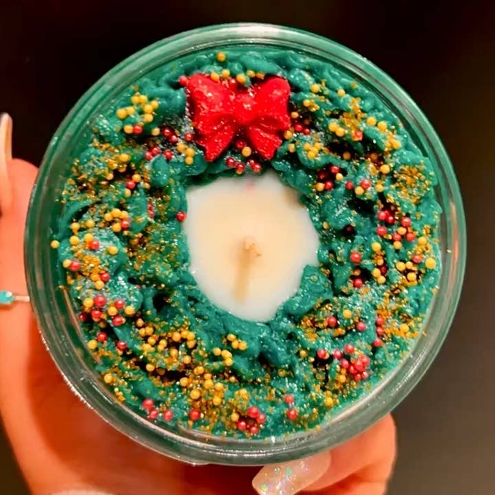 LIT Candles NJ - Wholesale Jar/Filled Candle - Holiday Wreath, Christmas Pine Scented Glitter Soy Candle