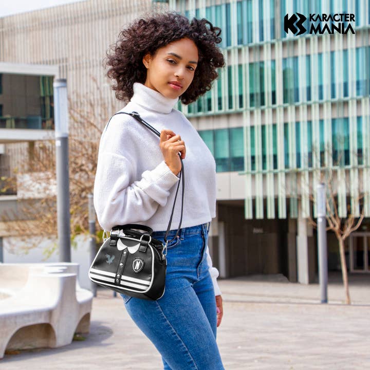 KARACTERMANIA – Bolsa de ombro – Mulher por atacado – Wednesday Varsity Casual-Mala Bowling Fashion, Preta1