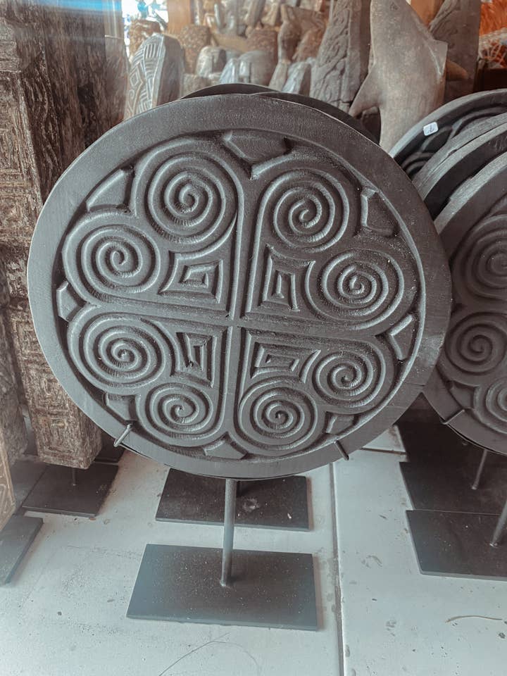 Arte primitiva em madeira por atacado de Kayu Living Bali