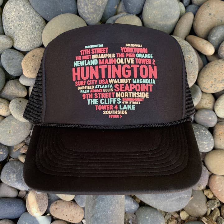 Huntington Beach Community - Cappello con cuore per la vendita all'ingrosso da parte di Pacific Coast Apparel