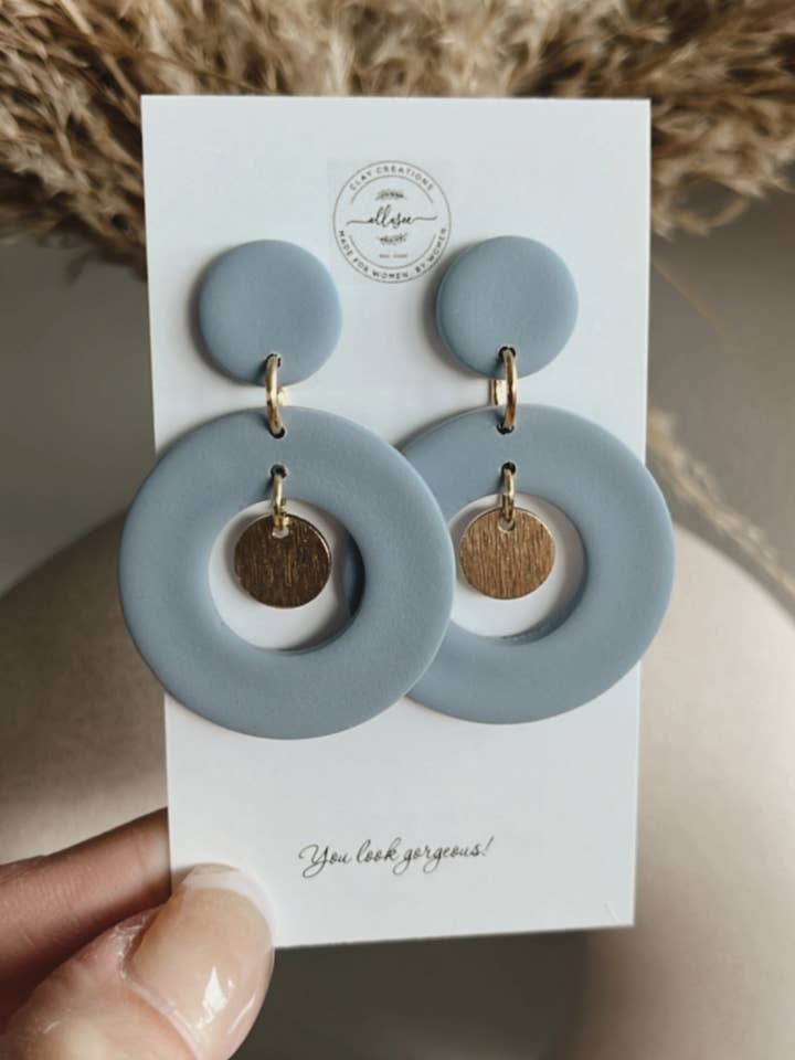 Kelly dangles for wholesale by ElleseeWomen