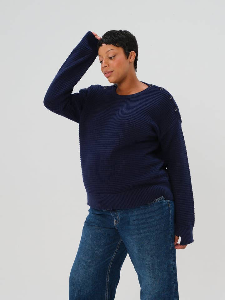 Pull de maternité et d'allaitement Skye pour la vente par MARION