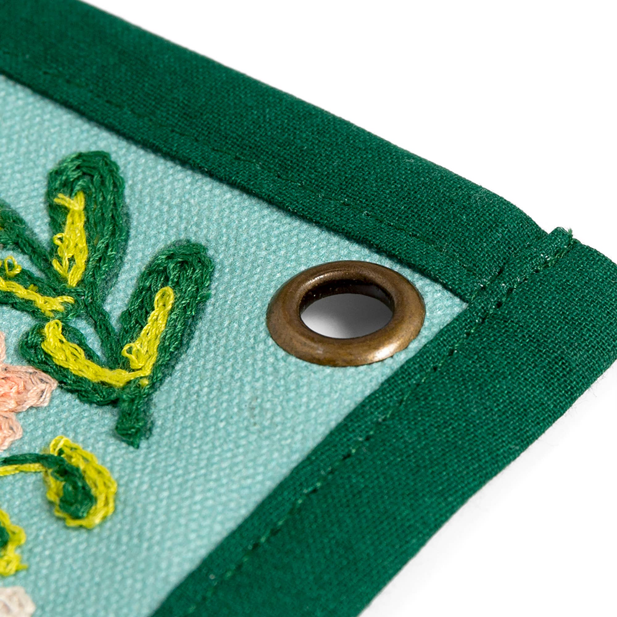 Pippi Post - Wholesale Banner - Read Embroidered Canvas Banner3