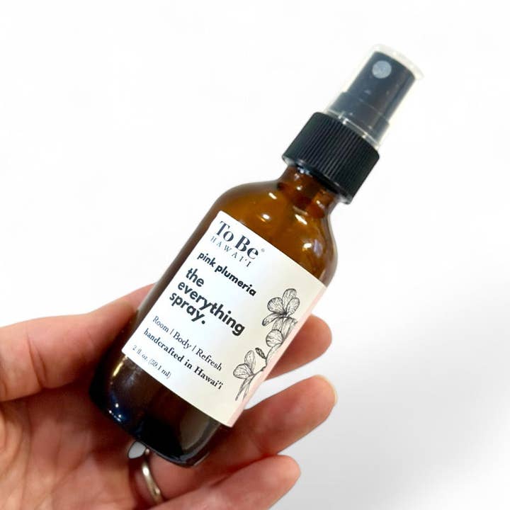 le spray tout-en-un plumeria rose. pour la vente par To Be Hawaii
