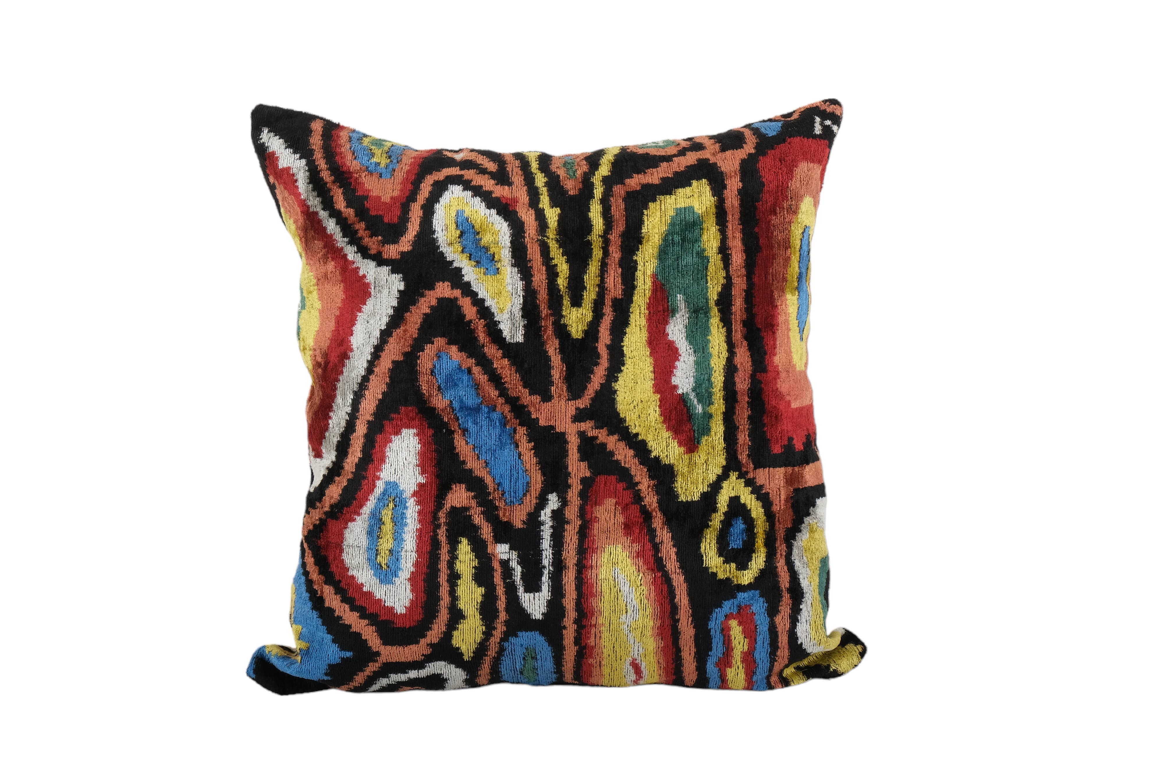 Vintage Pillows Store - Wholesale Throw/Decorative Pillow - Square Colorful Design Ikat Velvet Pillow - Black Ethnic