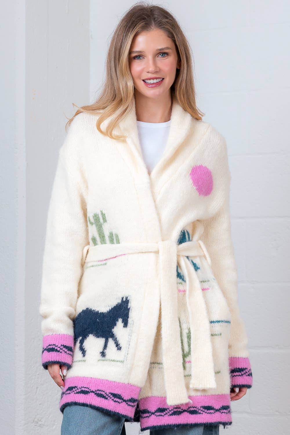 CRÈME PEIGNOIR DE CHEVAL HWJ65031T-RELAX FIT AVEC CEINTURE en vente sur Faire