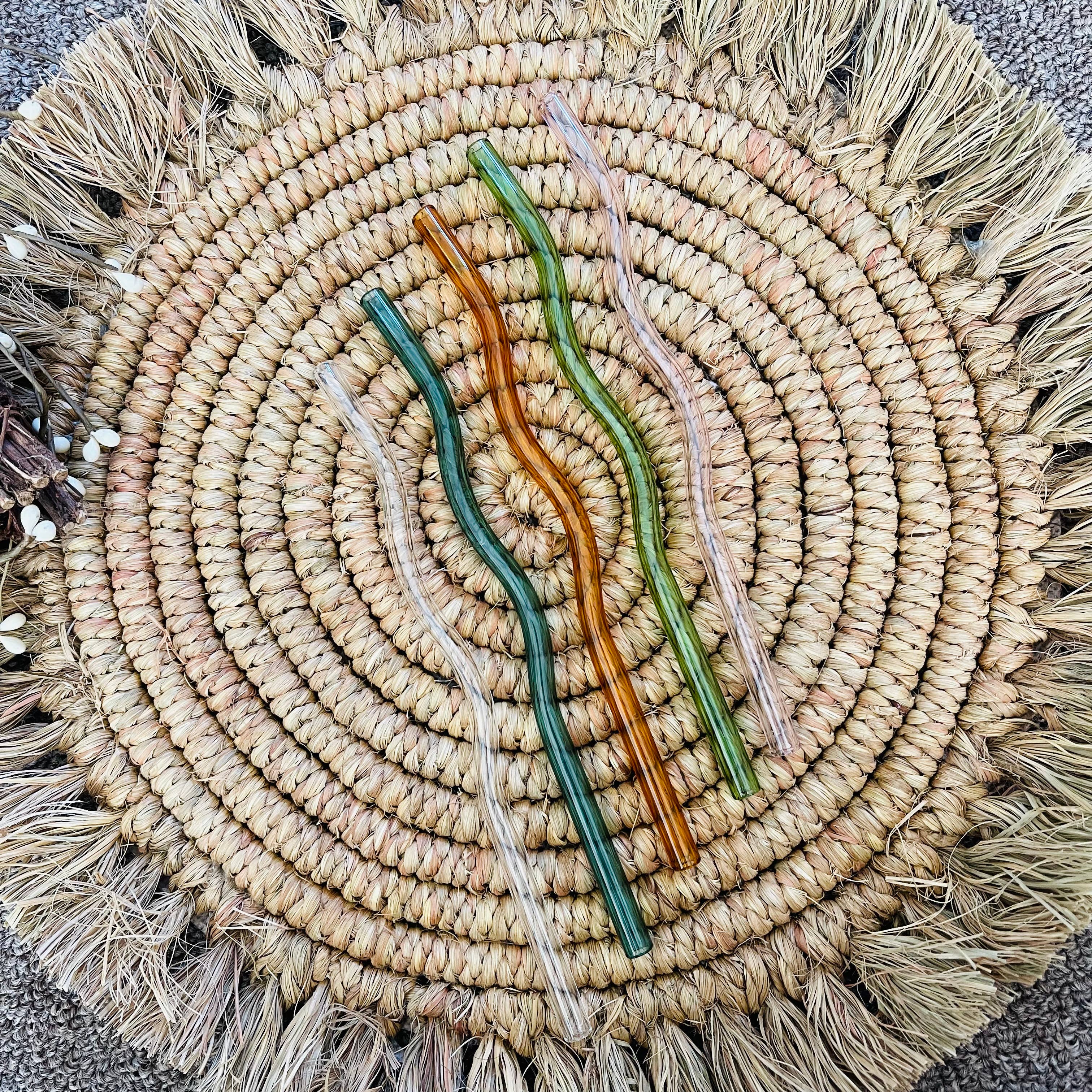 KuriArt Designs – wholesale Drinking straw – Wavy Reusable Glass Straws7