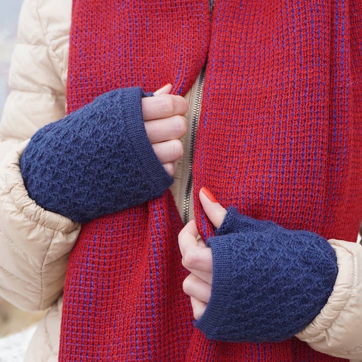 TINKU - Celebrating Bolivian Heritage - Vendita all'ingrosso Stola - Donna - Sciarpa bifacciale 100% BABY ALPACA (YANANTIN) dalla Bolivia 6