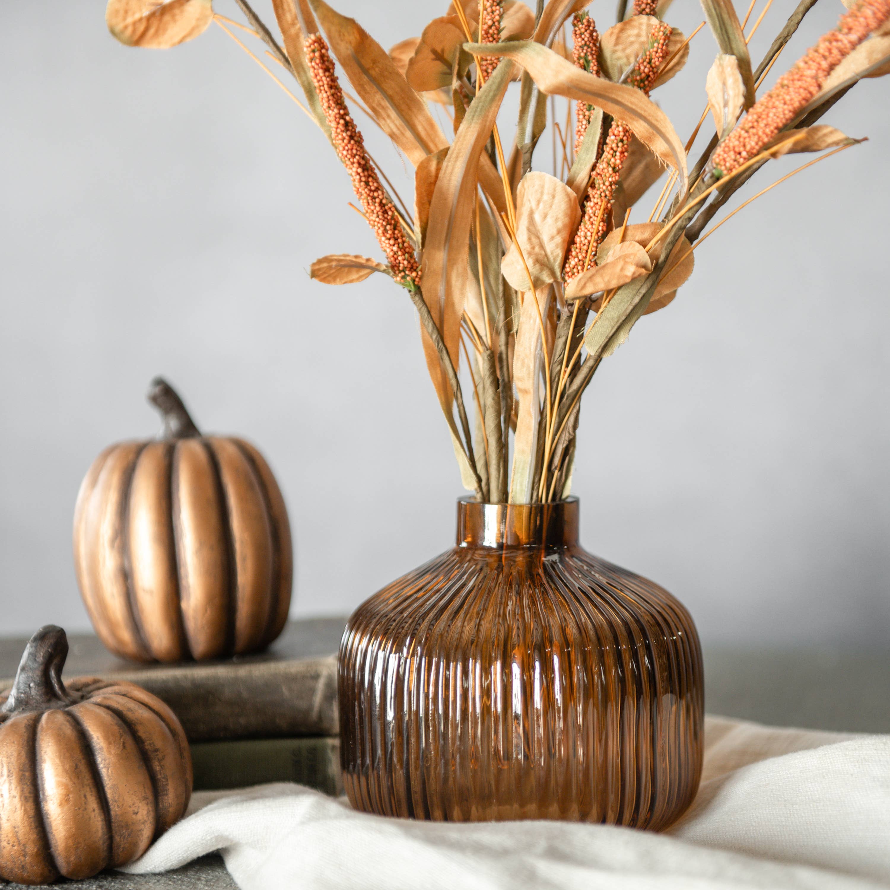 Ragon House - Wholesale Vase - 4.25" BROWN GLASS VASE1